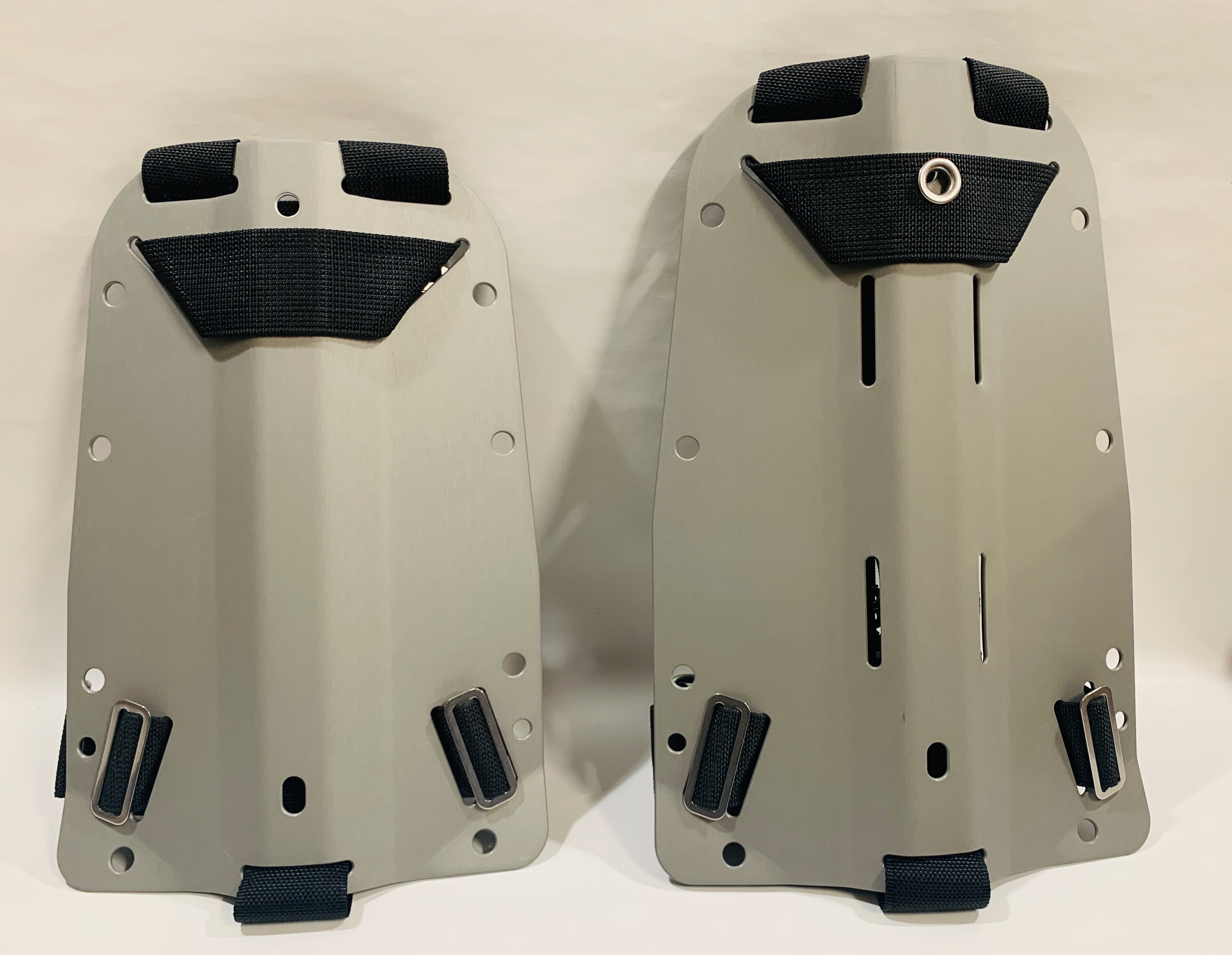 Halcyon Aluminium Backplate mit Harness Standard / Small / Long Halcyon Aluminium Backplate mit Harness Standard / Small / Long