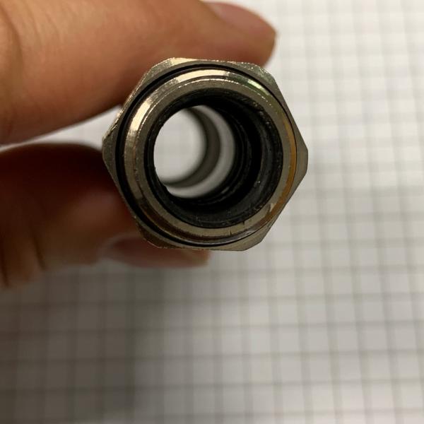 Kabeldurchführung mit Knickschutz M16x1,5