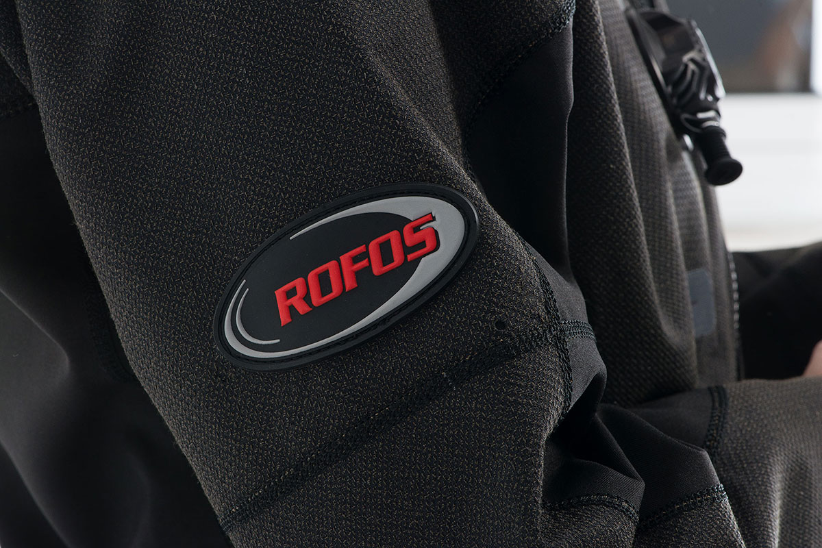 Wahloption der Caveverstärkung für den neuen Rofos RS X / RS 450 / RS 360 Trockentauchanzug 